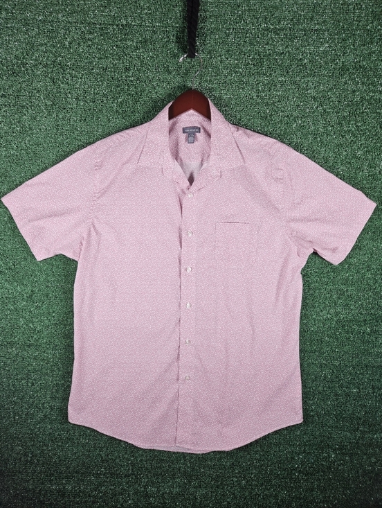 Van Heusen Other - Van Heusen Short Sleeve Casual Button-Down Shirt / Mens Size Large